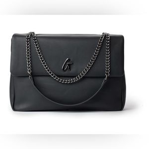 🖤🖤🖤🖤LIKE NEW GLAM-AHOLIC  STANDARD LARGE CLASSIC FLAP BAG MATTE BLACK🖤🖤🖤